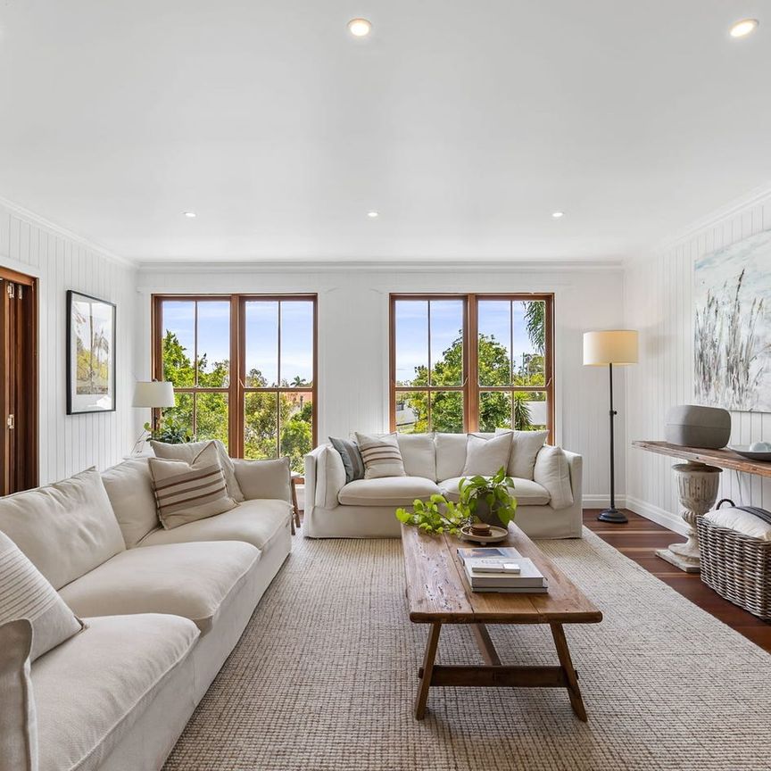 Executive Family Retreat with Designer Interiors & Elevated Views - Photo 1