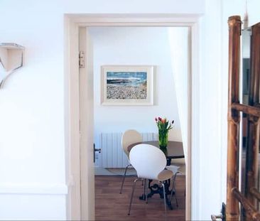 2 bedroom semi-detached house to rent - Photo 5