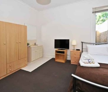 Room 9 (Non Ensuite) - Photo 5