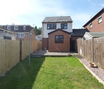 2 bedroom semi-detached house to rent - Photo 3