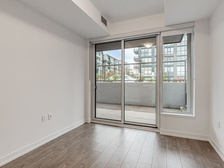 For Lease - 333 Sunseeker Avenue Unit# 110, Innisfil, Ontario - Photo 4