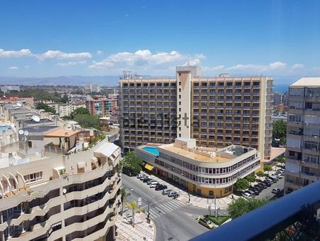 Alquiler de piso en Manantiales - Estación de Autobuses - Photo 5