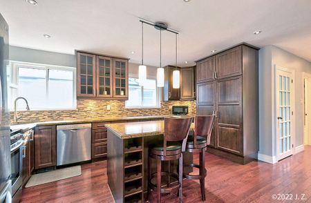 For Lease - 320 Rathburn Road Unit# UPPER, Toronto, Ontario - Photo 5