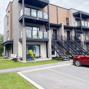 Grand Condo-3 Chambres+5 Électro/Aylmer - Photo 2
