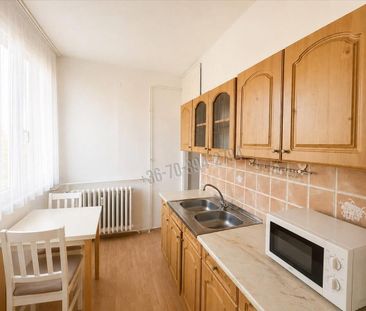 Kiadó átlagos állapotú lakás - Tatabánya - Photo 2