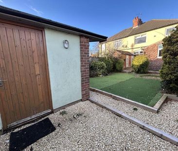 3 bedroom semi-detached house to rent - Photo 5