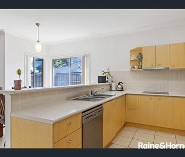 Spacious Family Home in a Peaceful Cul-de-Sac - Photo 1