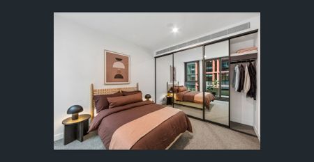 AUSTRALIAN LUXURY THAT FEELS LIKE HOME – IN THE HEART OF RICHMOND! - Photo 5