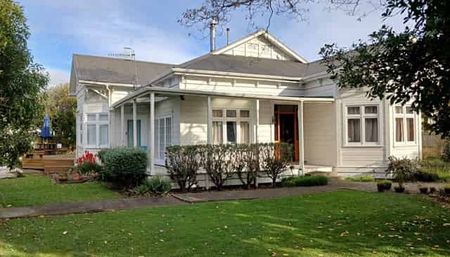540 Pioneer Highway - Photo 4