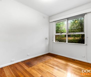 Comfortable 3 Bedroom Home - Photo 4