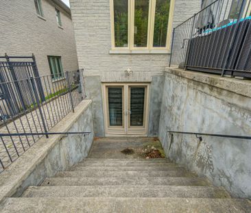 For Lease - 58 Bowan Court, Toronto, Ontario - Photo 4