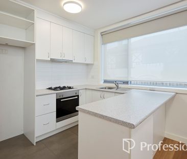 1/4 Burnett Street, St Kilda VIC 3182 - Apartment For Rent | Domain - Photo 2