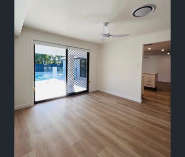 33 Forster Avenue, Bundall, Qld 4217 - Photo 5