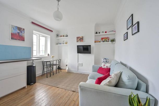 1 bedroom flat to rent - Photo 1