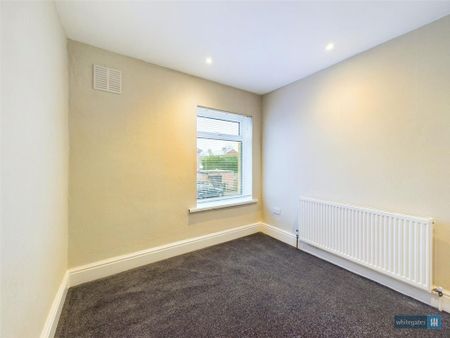 3 bedroom terraced house to rent - Photo 5