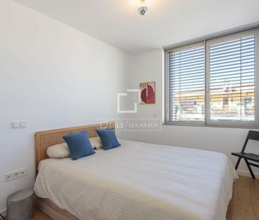 2 bedroom luxury penthouse for rent in Madrid, Autonomous Region of... - Photo 5