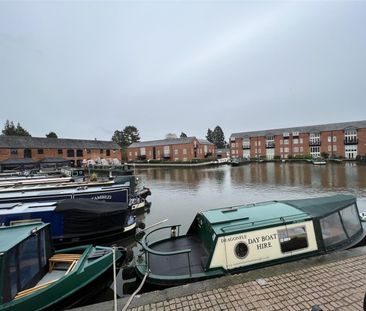 1 BED Apartment To rent - Photo 6