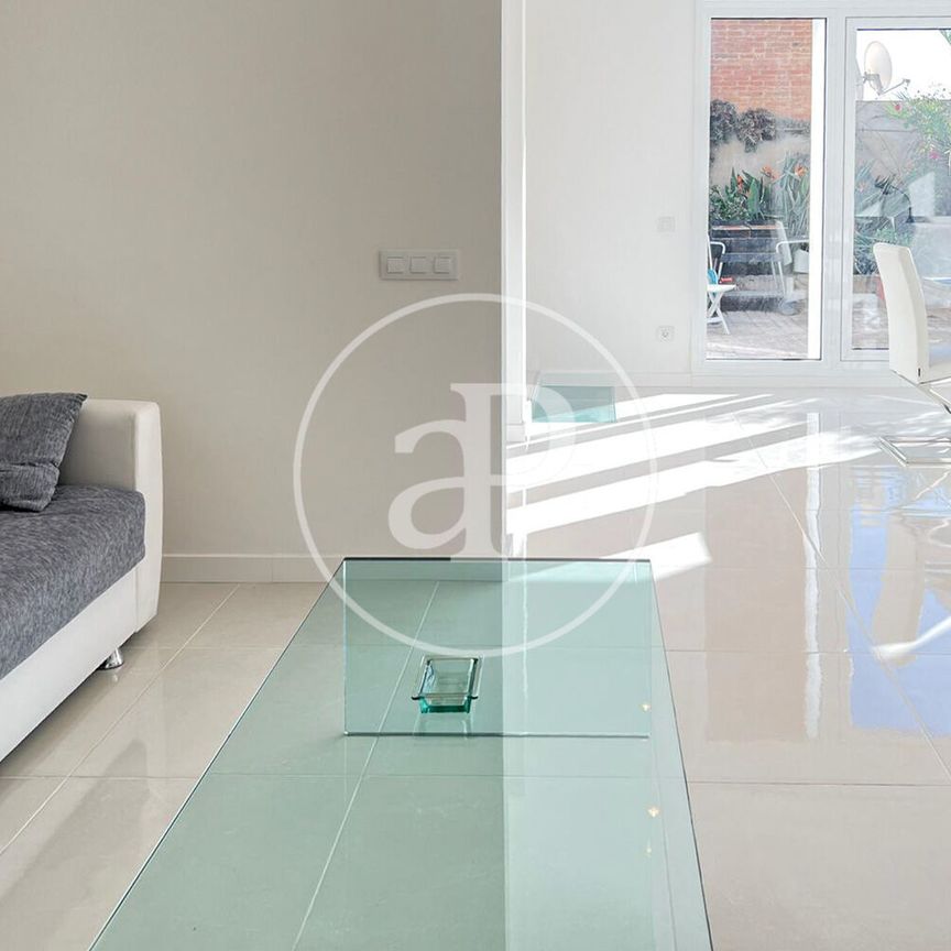 House for Rent in Vall d’Hebron - Photo 1