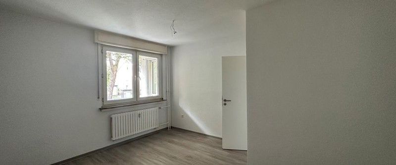 Gepflegte, stadtnahe 2-Zi-Wohnung im 2. OG mit neuem Boden - Foto 1