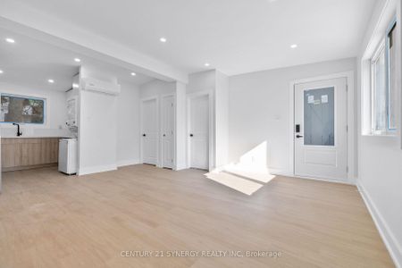 For Lease - 598 Kirkwood Avenue Unit# 6, Westboro - Hampton Park, Ontario - Photo 2