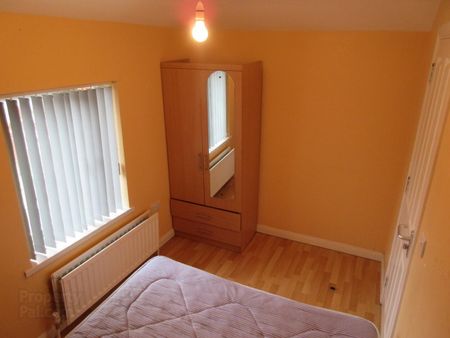 New Build Apartment, 76c Rugby Avenue, Queens Quarter, Belfast - Photo 2