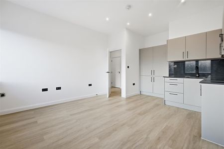 Headgate, Colchester - Photo 5