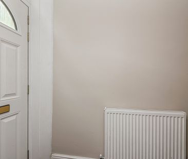 Mark Street, Huddersfield - Photo 5