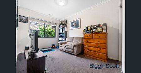 WALKING DISTANCE TO DOHERTYS CREEK PRIMARY SCHOOL IN ALLURA !!! - Photo 4