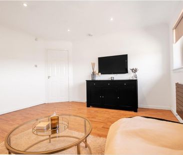 2 bedroom maisonette to rent - Photo 6