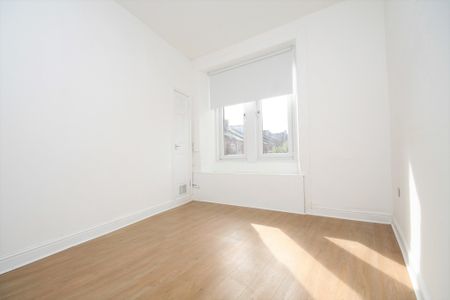 Cumbernauld Road,1 Bright Bed Unfurnished in Dennistoun, Available 28/01/2026 - Photo 2