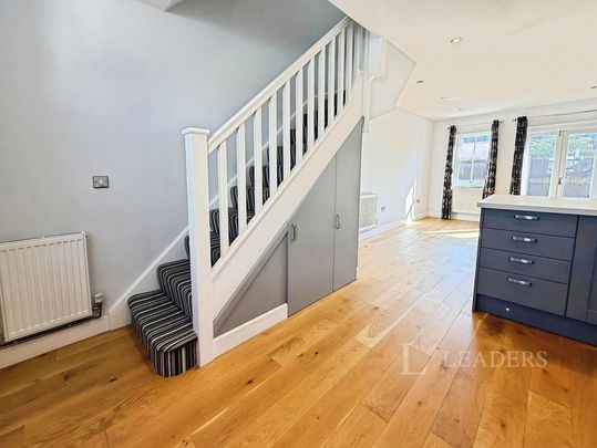 2 bedroom terraced house to rent - Photo 1