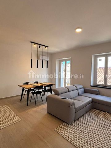 Bilocale Vico 4 3, Locri - Foto 3