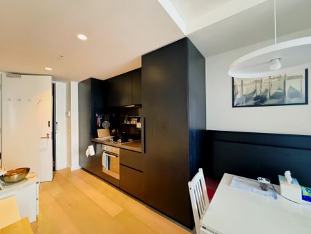 81 A'Beckett Street, Melbourne - Photo 4
