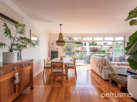 3 Illawarra Road - Photo 2
