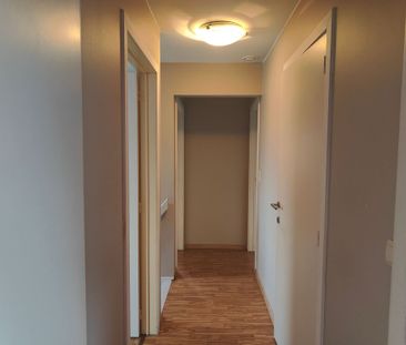 Charmante en instapklare halfopen bebouwing te Assebroek. - Photo 1