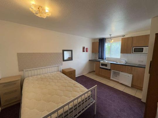 Nicholson Way, Cambridge, CB4 - Photo 1