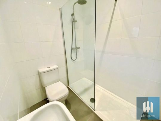 East View, Marsh, Huddersfield, HD1 - Photo 1