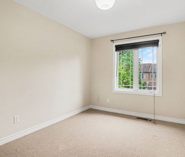 For Lease - 340 Forestbrook Street, Kanata, Ontario - Photo 6