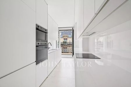 Appartement à louer Paris 8Ème - Champs-Élysées, Paris Rive Droite, France10 000 EUR / Mois - Photo 4