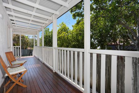 2/83 Kincaid Drive, Highland Park QLD 4211 - House For Rent | Domain - Photo 5