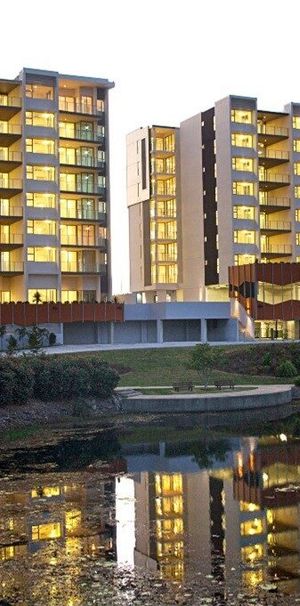 Location,Space, Security & Convenience ! - Photo 1