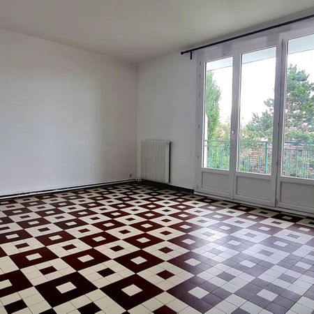 Location Appartement 1 pièces 33 m2 à Fontenay-sous-Bois - Photo 4