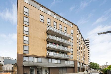 1 bedroom flat to rent - Photo 4