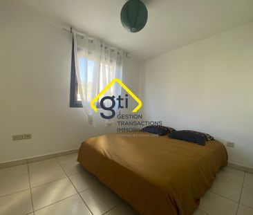 Location Appartement 3 pièces 61m² ST DENIS 97400 - Photo 4