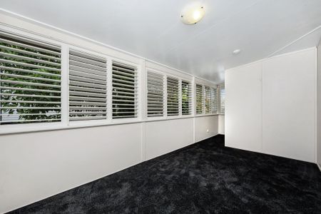 53 Stagpole Street, West End. - Photo 3