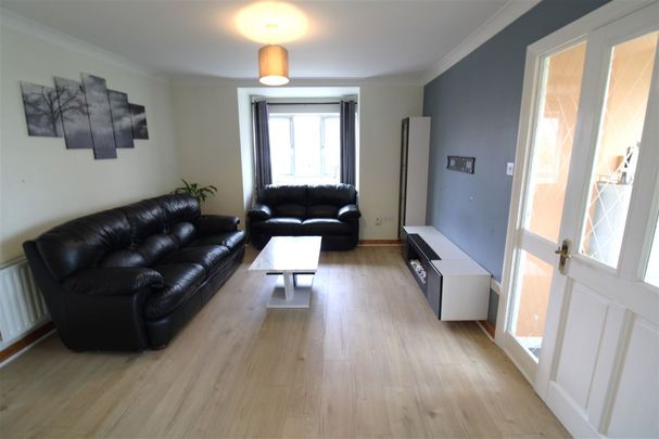 Linnetfields Square, Clonee, Dublin 15 - Photo 1