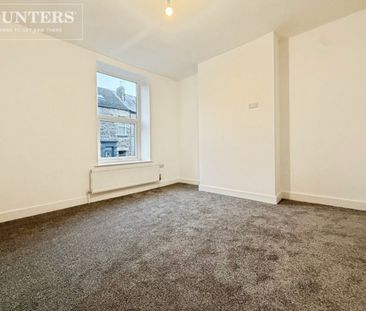 3 bedroom House To Let Total Size: 937 SQ FT - Photo 3