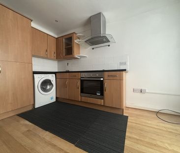 Grassendale Court, Liverpool - Photo 2