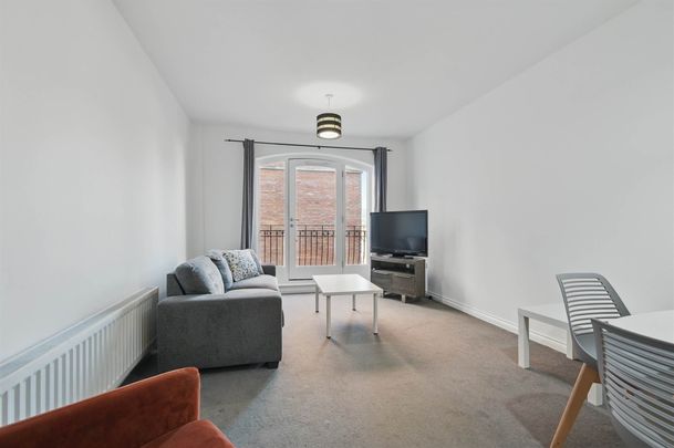 404 Saint Anne's Square, Albert Court, 7 Edward Street, Belfast, BT1 2LP - Photo 1