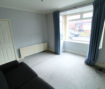 3 Bed Terraced House To Rent - Photo 2